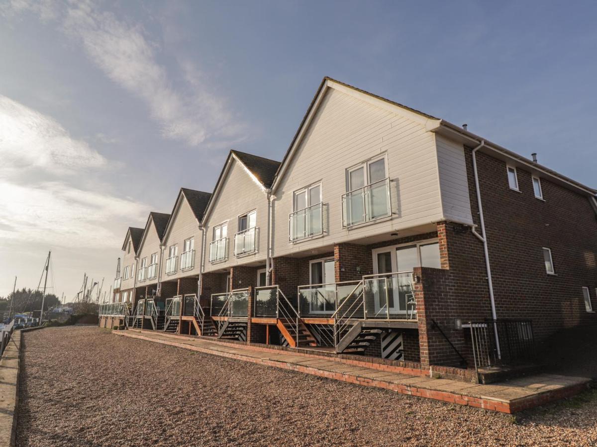 7 Waves Apartamento Rye Exterior foto